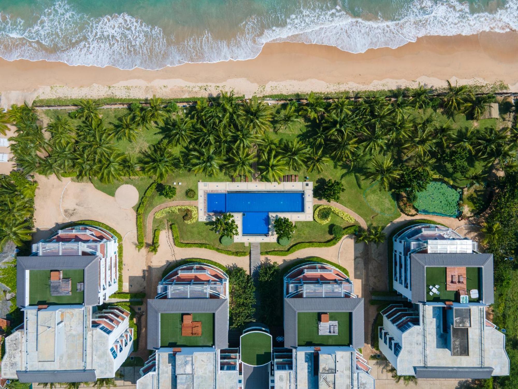 Oceanfront Condominium - Nilaveli Exterior photo