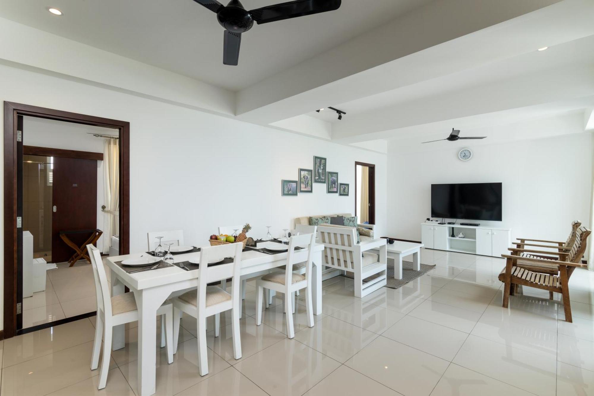 Oceanfront Condominium - Nilaveli Exterior photo