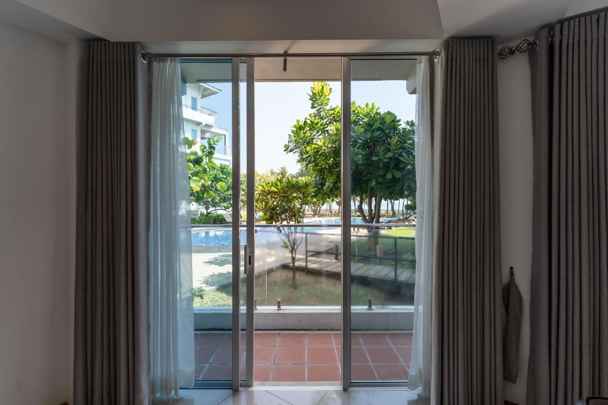 Oceanfront Condominium - Nilaveli Exterior photo